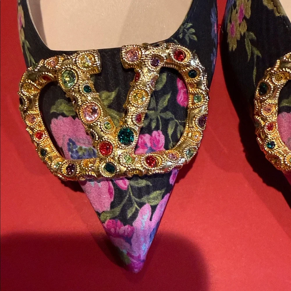 Valentino Women's Black and Pink Floral Heels with Gold Accents - Picture 4 of 7